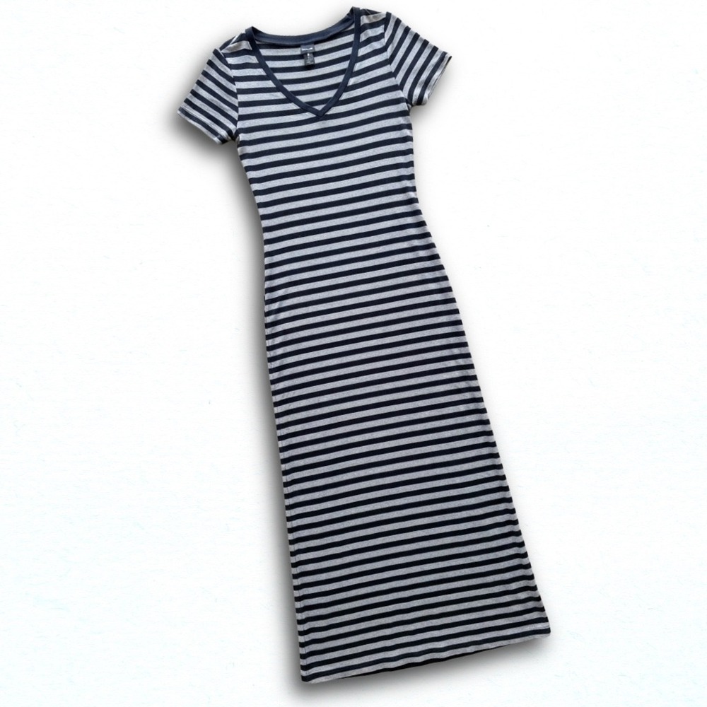 Mossimo Black Gray Striped V-Neck Maxi Dress Short Sleeve Slim Fit Small